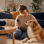 Alternative au collier anti-aboiement électrique : comment calmer son chien sans choc ni contact ?