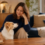 Sifflet ultrason ou torche anti-aboiement : quelle différence pour calmer son chien ?